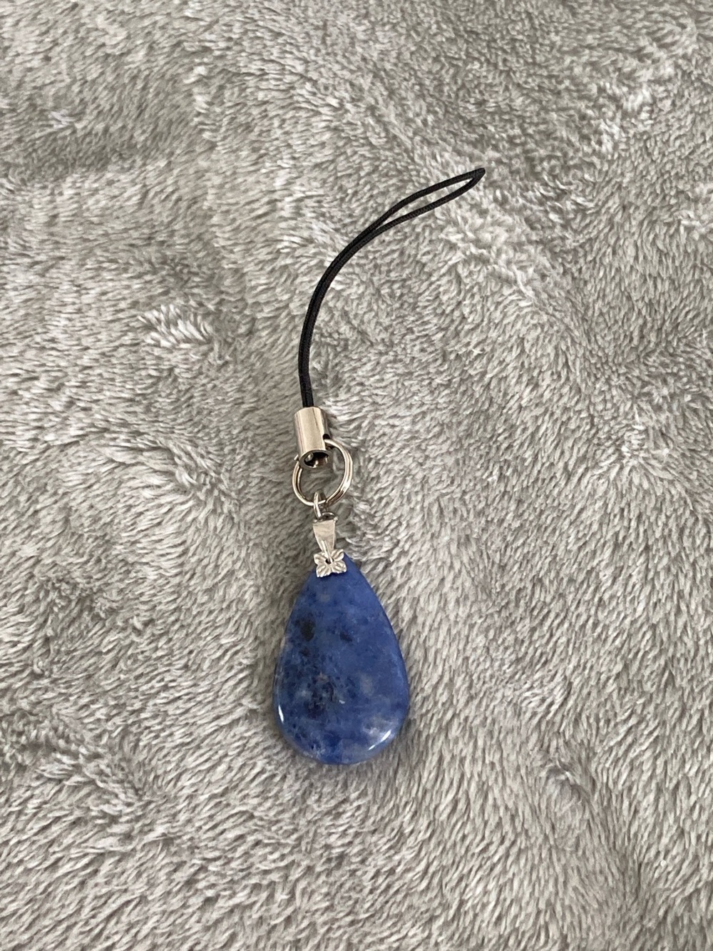 Car/cellphone/ipad/keychain blue teardrop charm